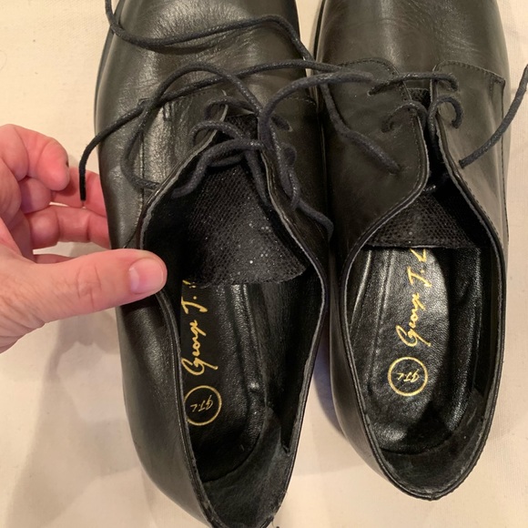 EUC, Italian leather, pointed toe, tie oxfords - Picture 8 of 13